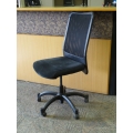 Black Mesh Back Meeting Chair, Rolling